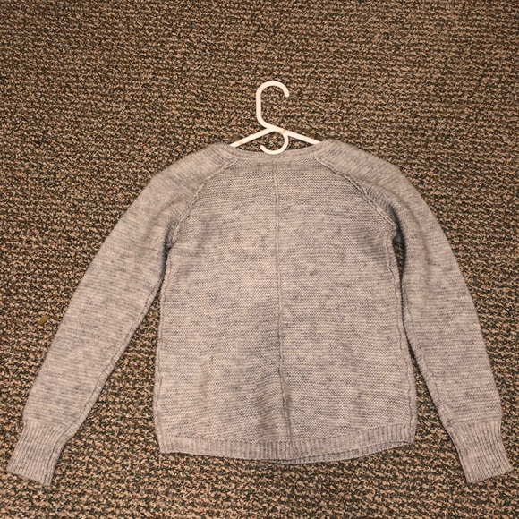sweater - Picture 2 of 2